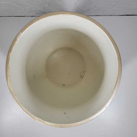 Popular Bath Maddie Waste Basket 10" Cream Floral Resin Raised Design Trash Can - Picture 8 of 14